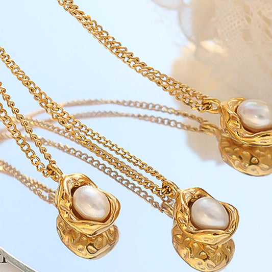 Zakai Non-Tarnish Natural Pearl Round Necklace