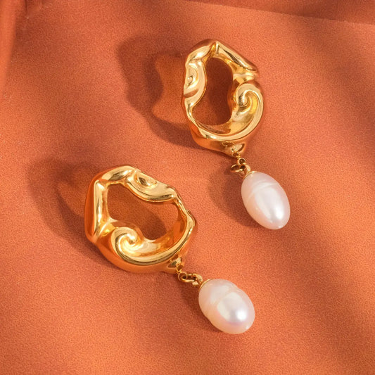 Nerissa 18K Gold Non-Tarnish Abstract Pearl Earring